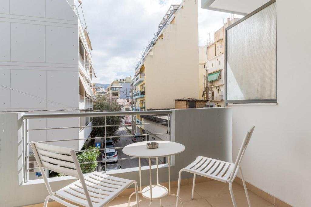 A balcony or terrace at Elvita Apartments 3