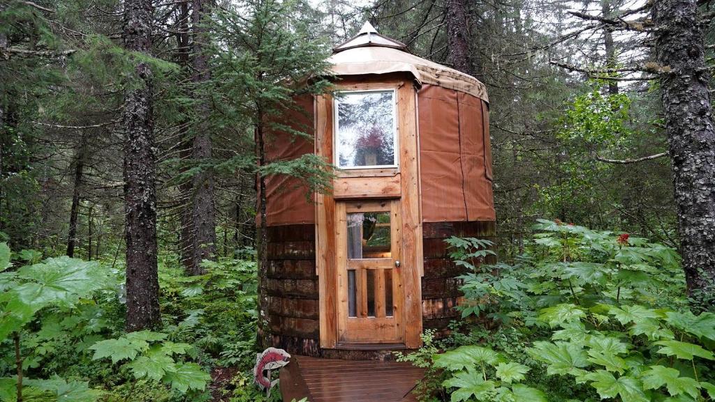 Fotografie z fotogalerie ubytování Nature Escape in an Alaskan Glamping Village for Family Fun v destinaci Seward