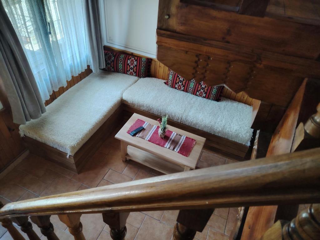 Postel nebo postele na pokoji v ubytování Guest House Zlatniyat Telets