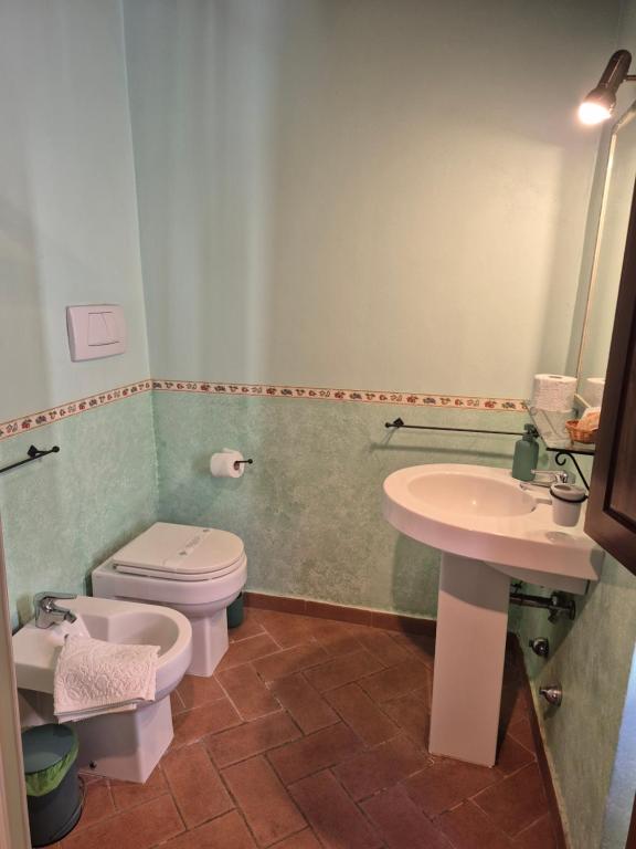Koupelna v ubytování Ghigo La Locanda di Torquato