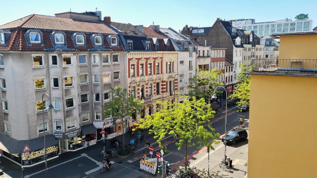 Nespecifikovaný výhled na destinaci Kolín nad Rýnem nebo výhled na město při pohledu z hostelu