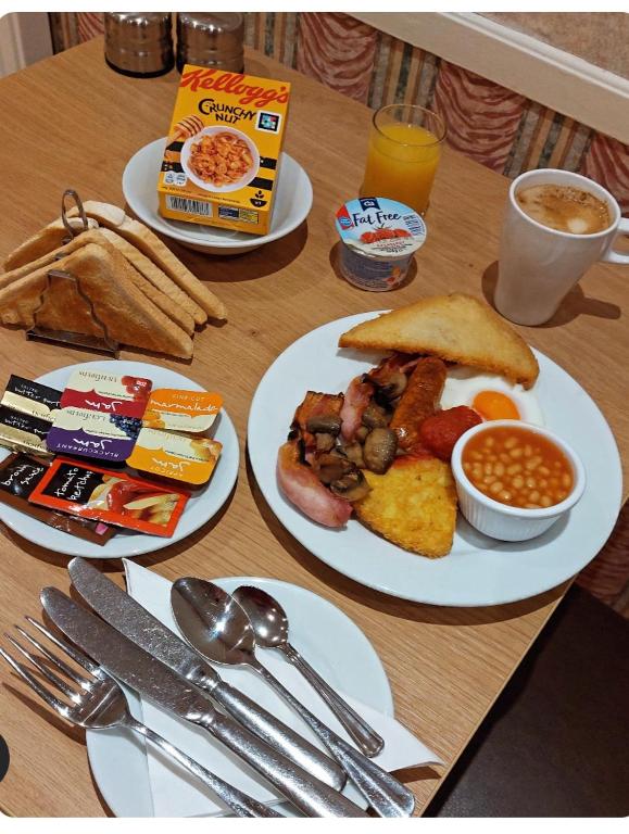 White Heather Hotel - Resim 7