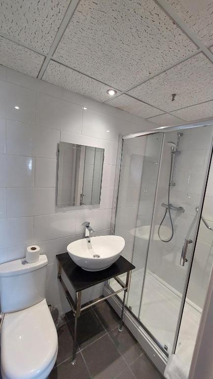 White Heather Hotel - Resim 35