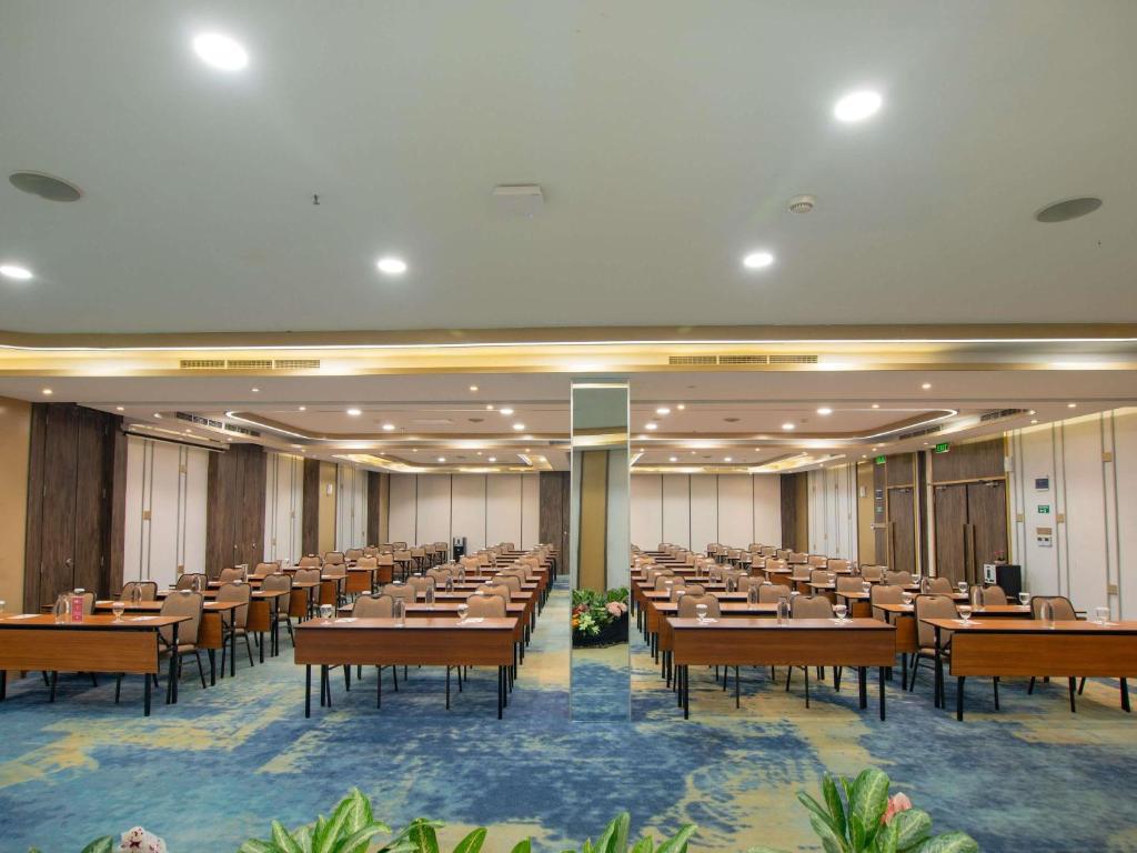 Zona de negocis o sala de conferències de Ibis Bandung Pasteur