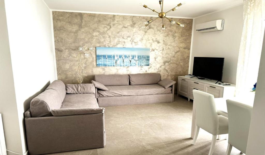 CH Exclusive Apartments - 4