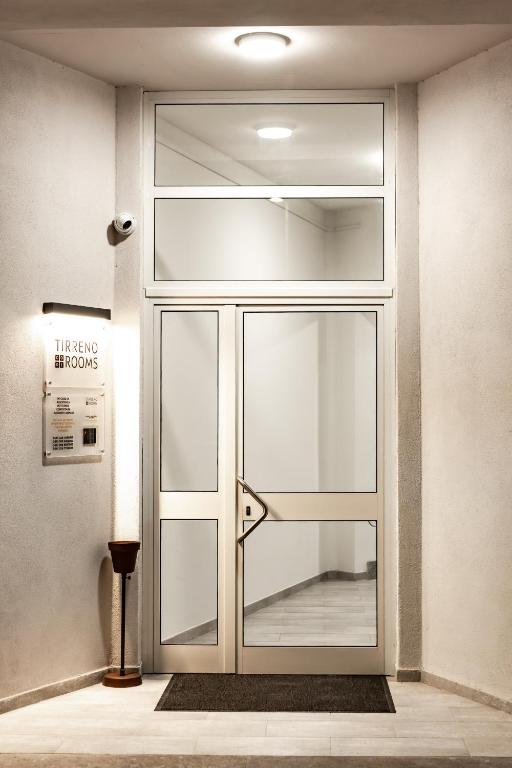 CODE ROOMS by Hotel Villa Tirreno