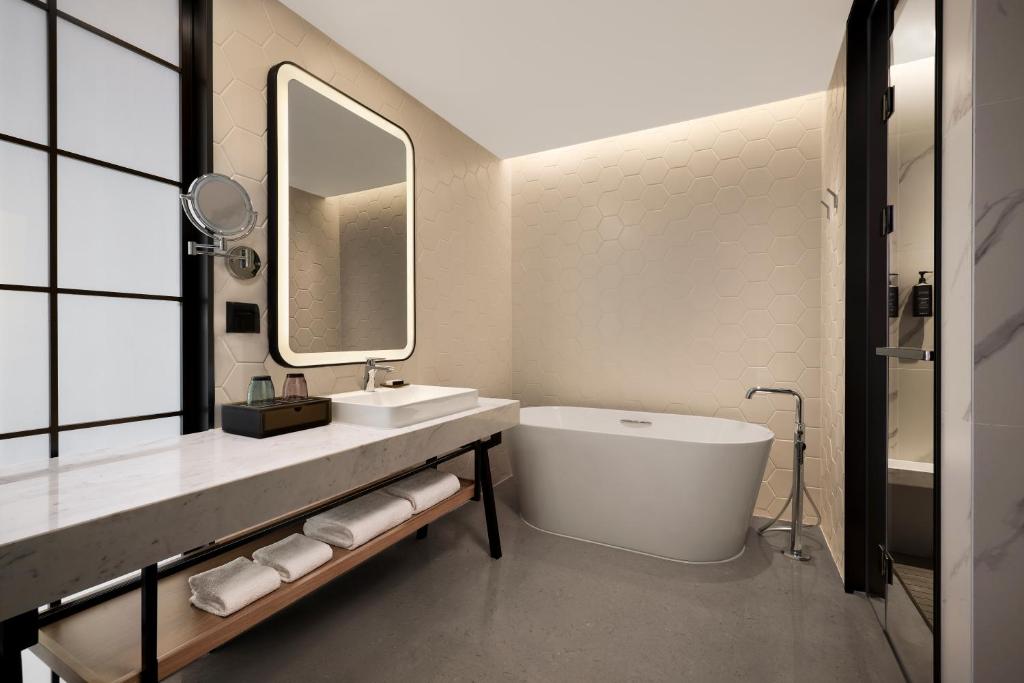 Koupelna v ubytování Sheraton Grand Xiamen Jimei
