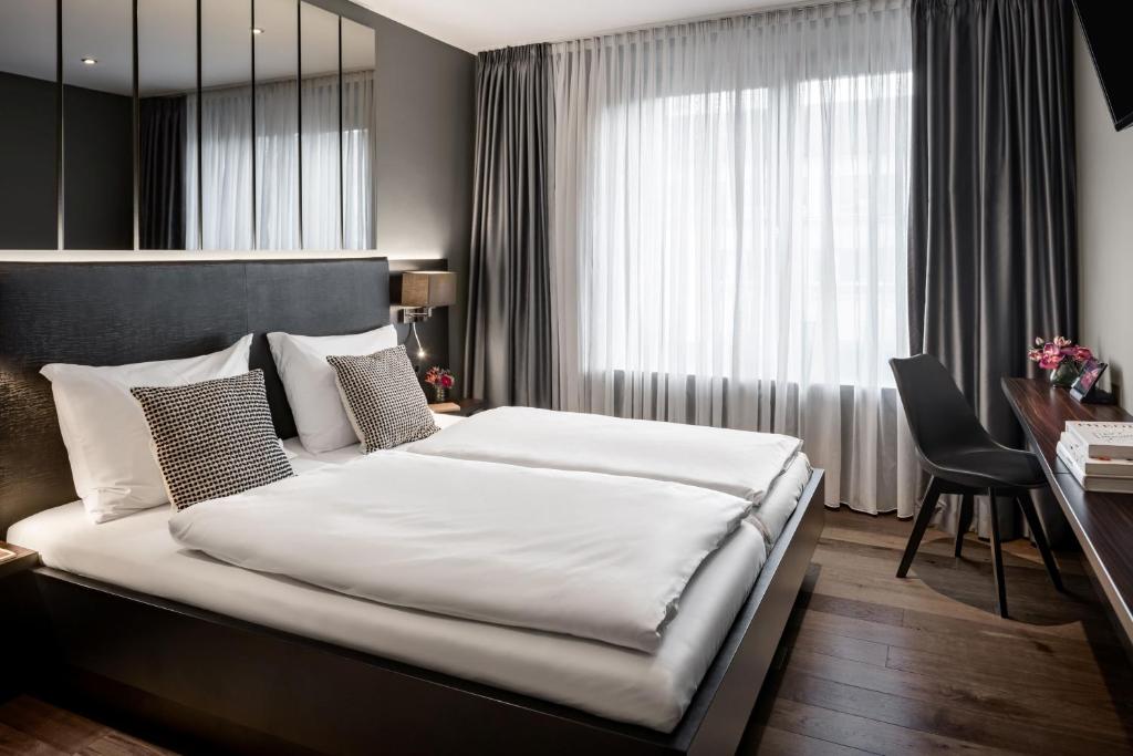 Hotel AMANO Düsseldorf - Resim 29