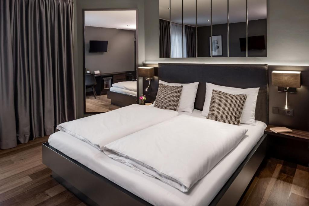 Hotel AMANO Düsseldorf - Resim 3