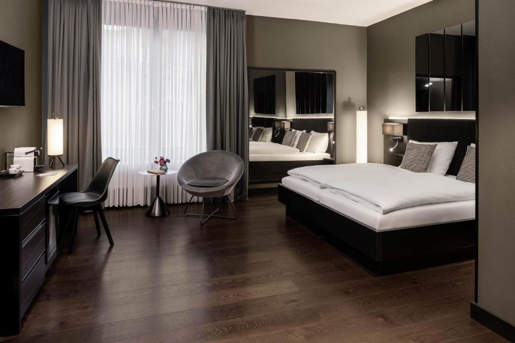 Hotel AMANO Düsseldorf - Resim 18