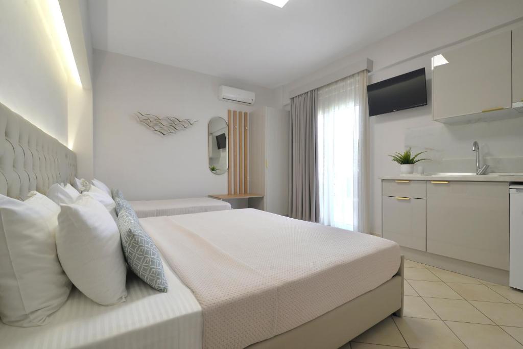 Irida Apartments - 6