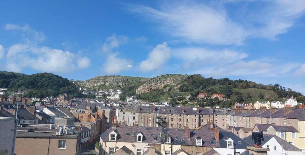 White Heather Hotel - Resim 17