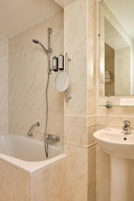 Timhotel Invalides Eiffel - Resim 3
