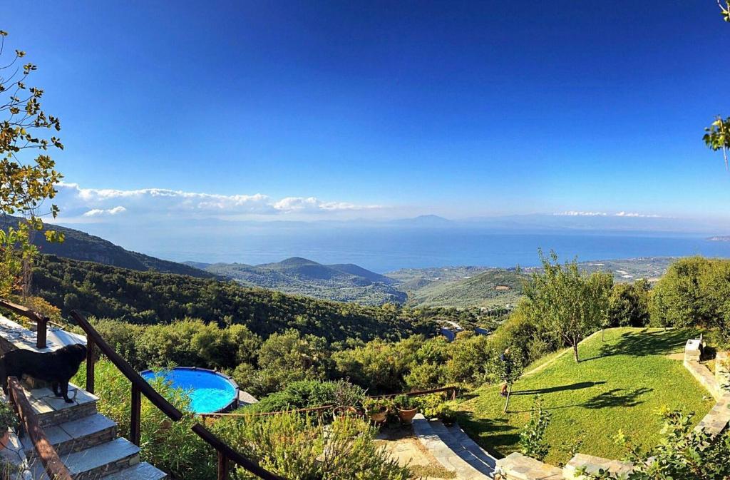Fotografie z fotogalerie ubytování Great Pelion Villa Villa Selini 4 Bedrooms Private Pool Aghios Georgios v destinaci Agios Georgios Nilias