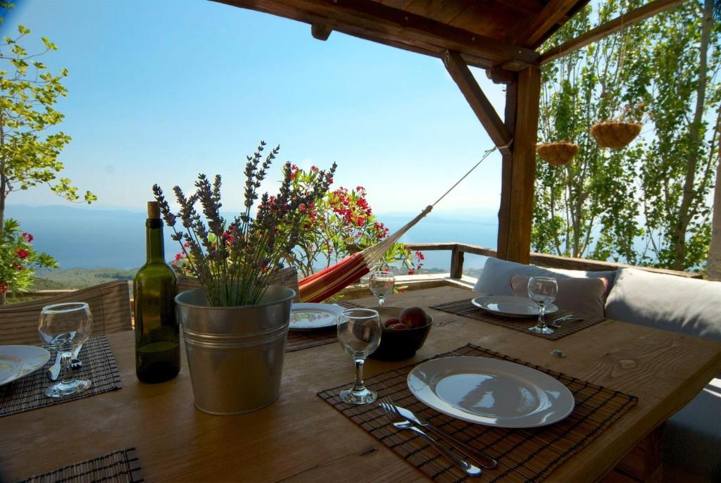 Fotografie z fotogalerie ubytování Great Pelion Villa Villa Selini 4 Bedrooms Private Pool Aghios Georgios v destinaci Agios Georgios Nilias