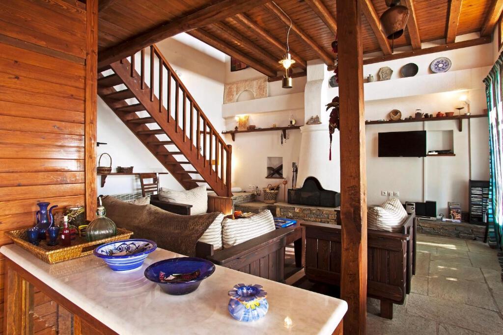 Fotografie z fotogalerie ubytování Great Pelion Villa Villa Selini 4 Bedrooms Private Pool Aghios Georgios v destinaci Agios Georgios Nilias
