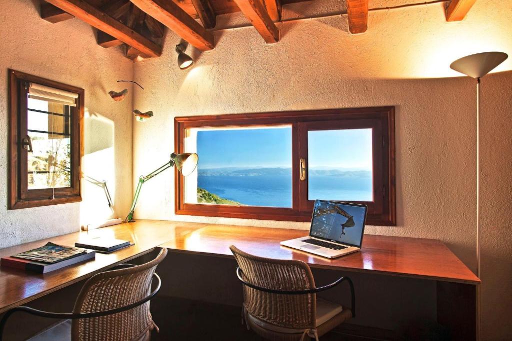Fotografie z fotogalerie ubytování Great Pelion Villa Villa Selini 4 Bedrooms Private Pool Aghios Georgios v destinaci Agios Georgios Nilias