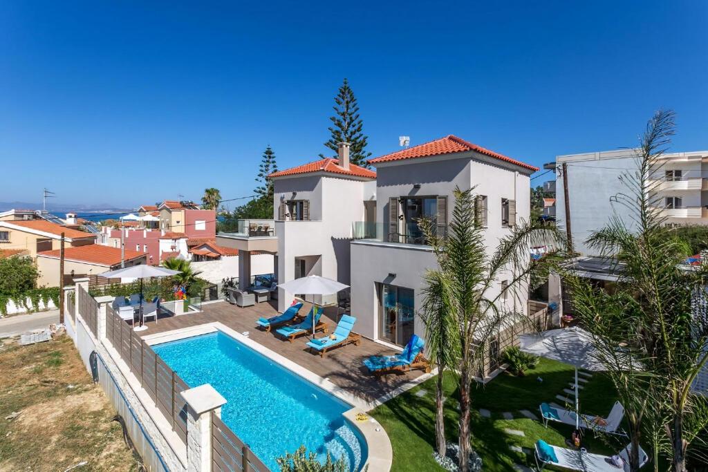 Bazén v ubytování Luxury Villa Crete Villa Marina Mare 3 Bedroom Private Pool Sauna Chania nebo v jeho okolí