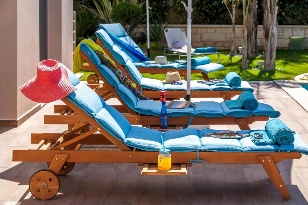 Fotografie z fotogalerie ubytování Luxury Villa Crete Villa Marina Mare 3 Bedroom Private Pool Sauna Chania ve městě Chania