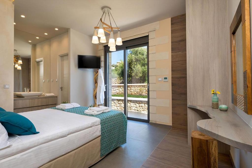 Zdjęcie z galerii obiektu Deluxe Crete Villa Villa Kronos 3 Bedroom Sea View Chania w mieście Kambiá
