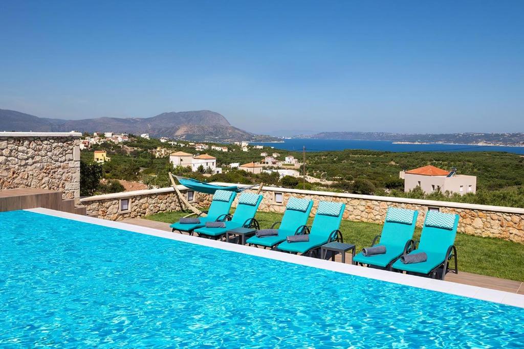 Zdjęcie z galerii obiektu Deluxe Crete Villa Villa Kronos 3 Bedroom Sea View Chania w mieście Kambiá