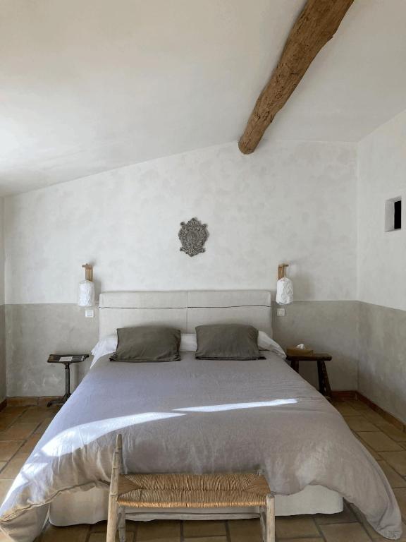 Le Mas du Naoc - Triple Room With Terrace