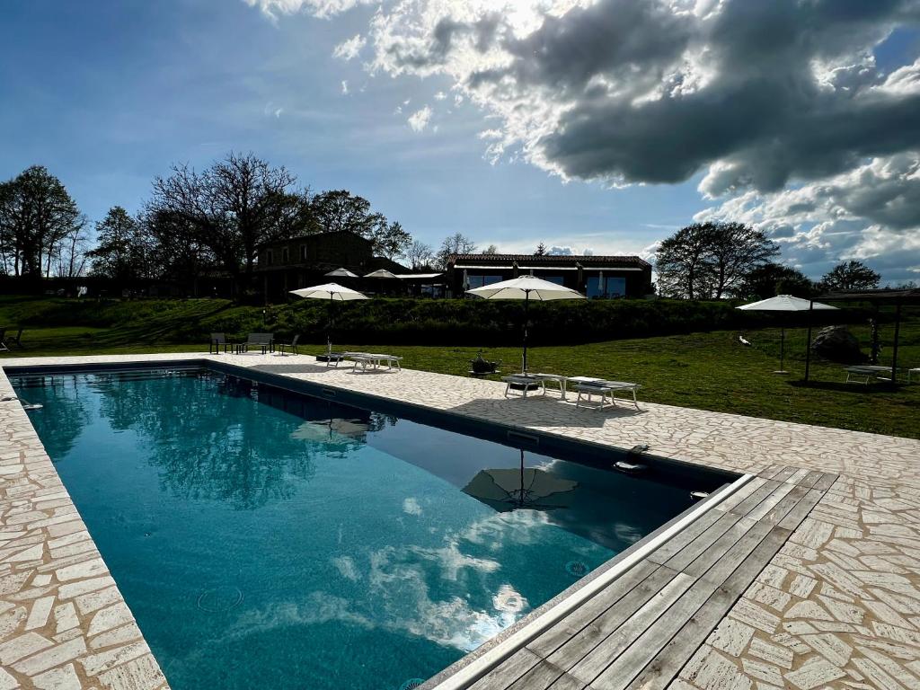 Bazén v ubytování Podere l'Alfina B&B - Bio Agriturismo nebo v jeho okolí