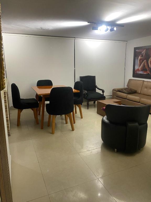 Χώρος καθιστικού στο Apartamento amoblado en la ciudad de Pereira
