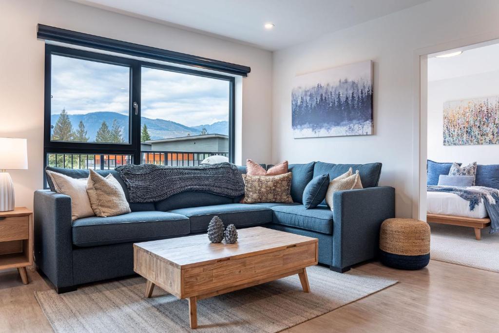 Gallery image of Bluebird Daze by Revelstoke Vacations in Revelstoke