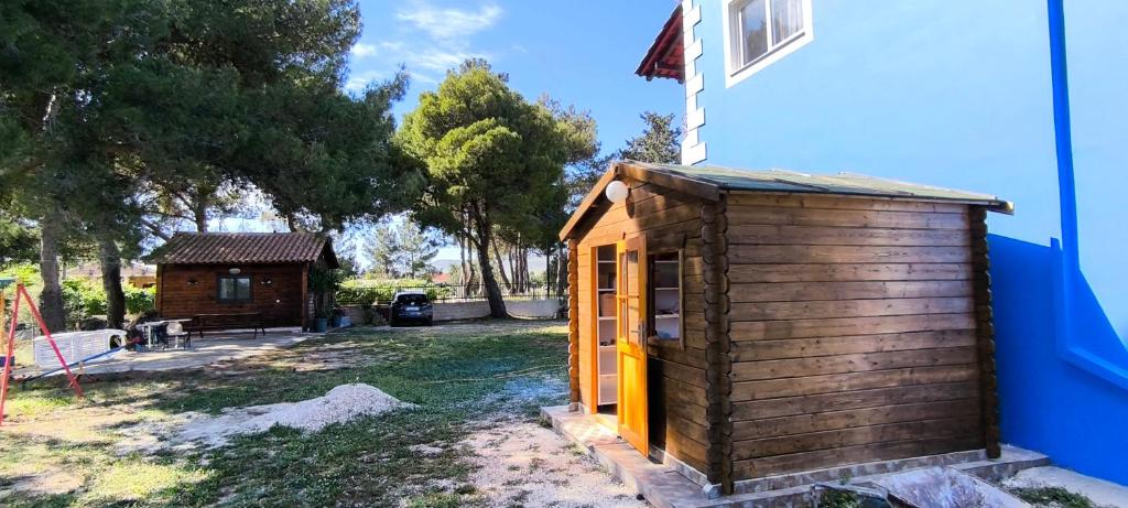 Budynek, w którym mieści się apartament