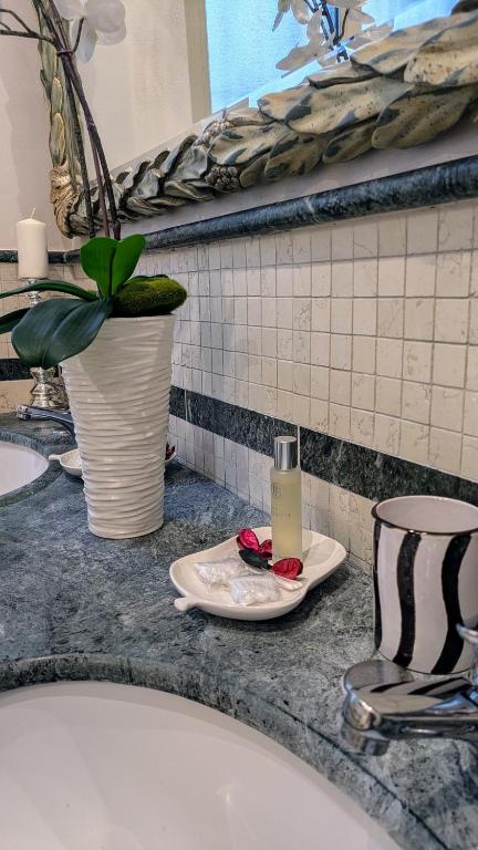 Suite Ottocento napoletano - 19