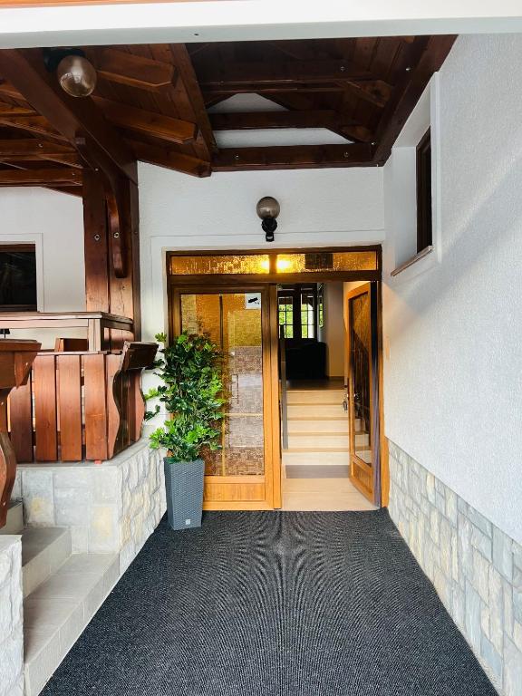 Fotografie z fotogalerie ubytování Villa Knezevic-completely renovated 2025 v destinaci Plitvická jezera
