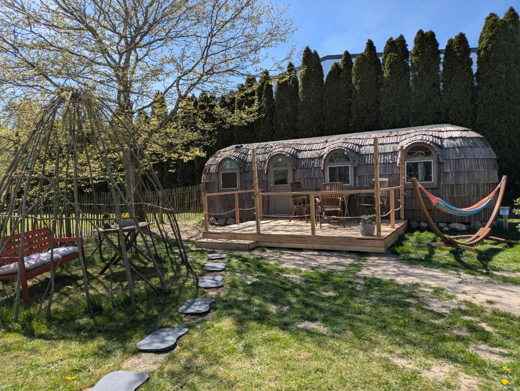 Zahrada ubytování bettis - Übernachten im IGLU-TinyHaus