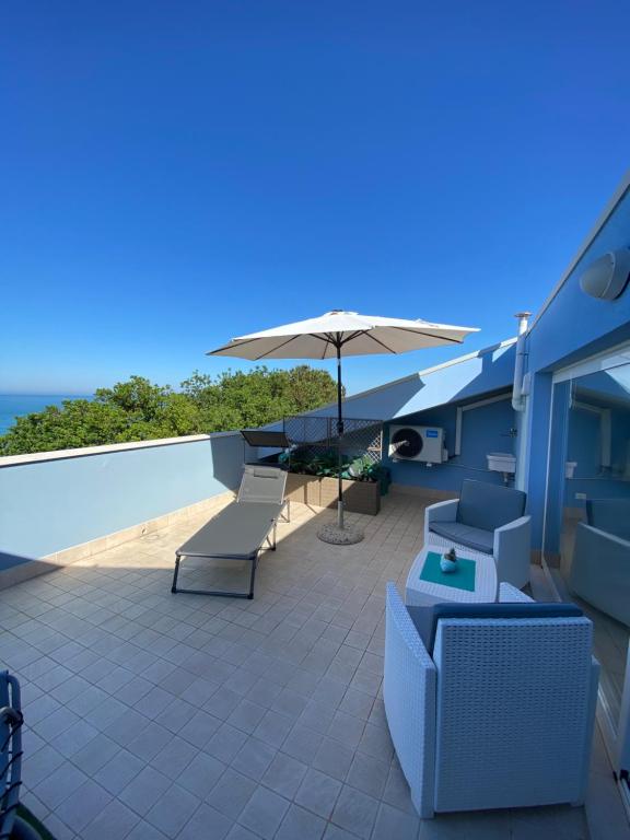 Χώρος καθιστικού στο CASA BLUE DREAM