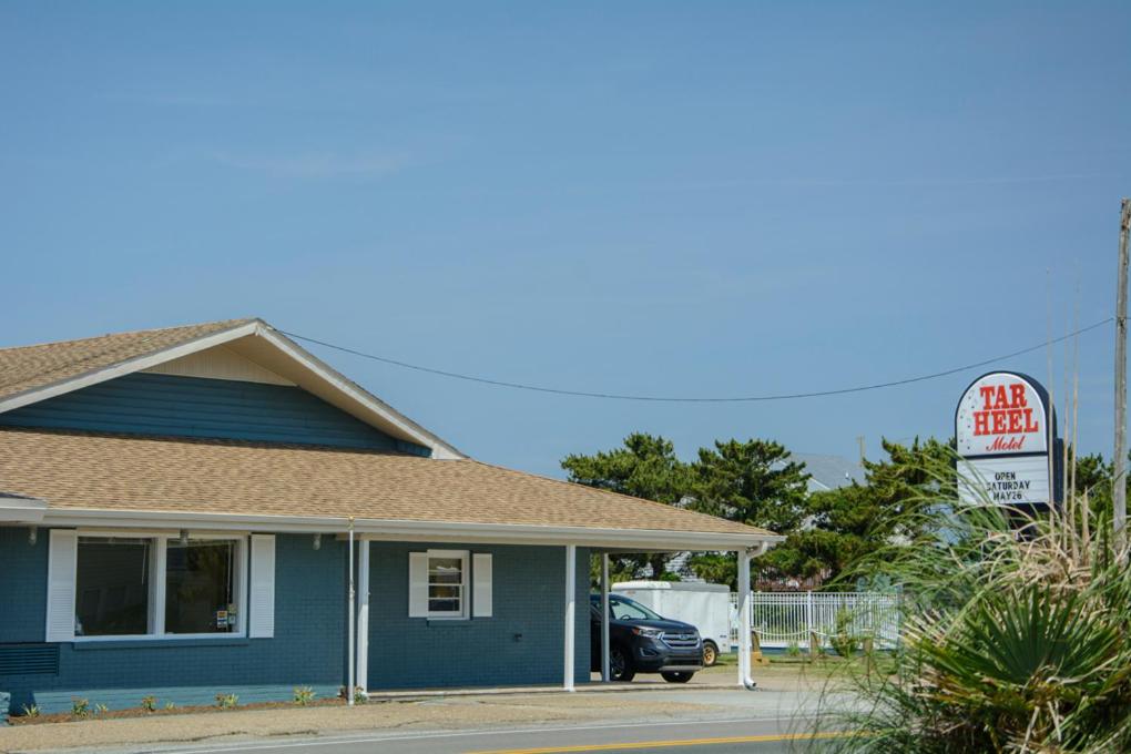 Certifikát, hodnocení, plakát nebo jiný dokument vystavený v ubytování Tar Heel Motel