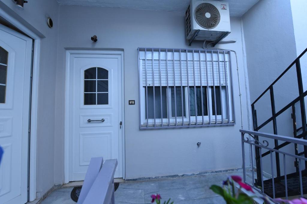Fotografie z fotogalerie ubytování Nice House close to the city centre! v destinaci Kalamata