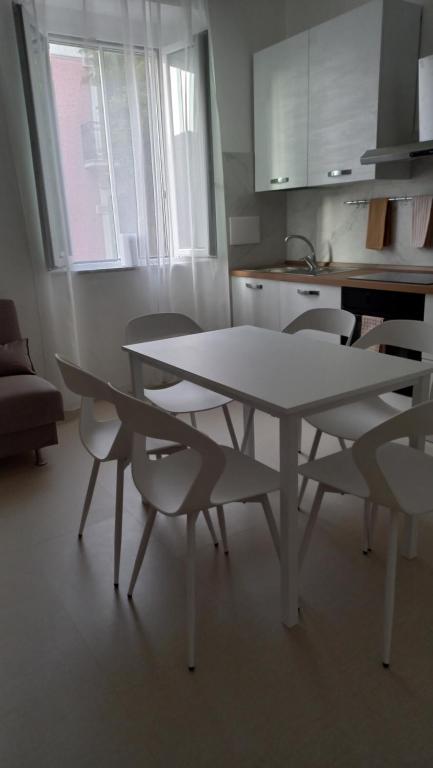 Kuchyň nebo kuchyňský kout v ubytování MARIANTONIA Apartment And Rooms