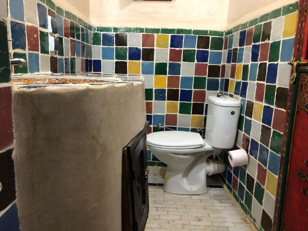 Vannituba majutusasutuses Dar Wadada