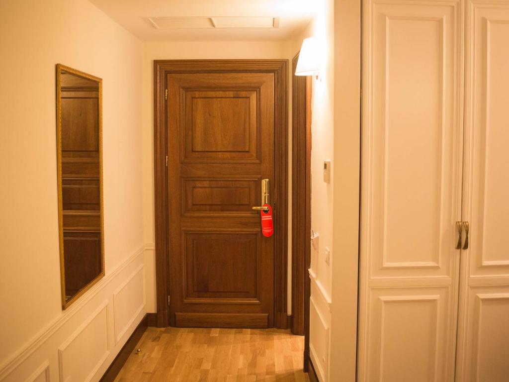 Fotografie z fotogalerie ubytování Hotel Opera v destinaci Tirana
