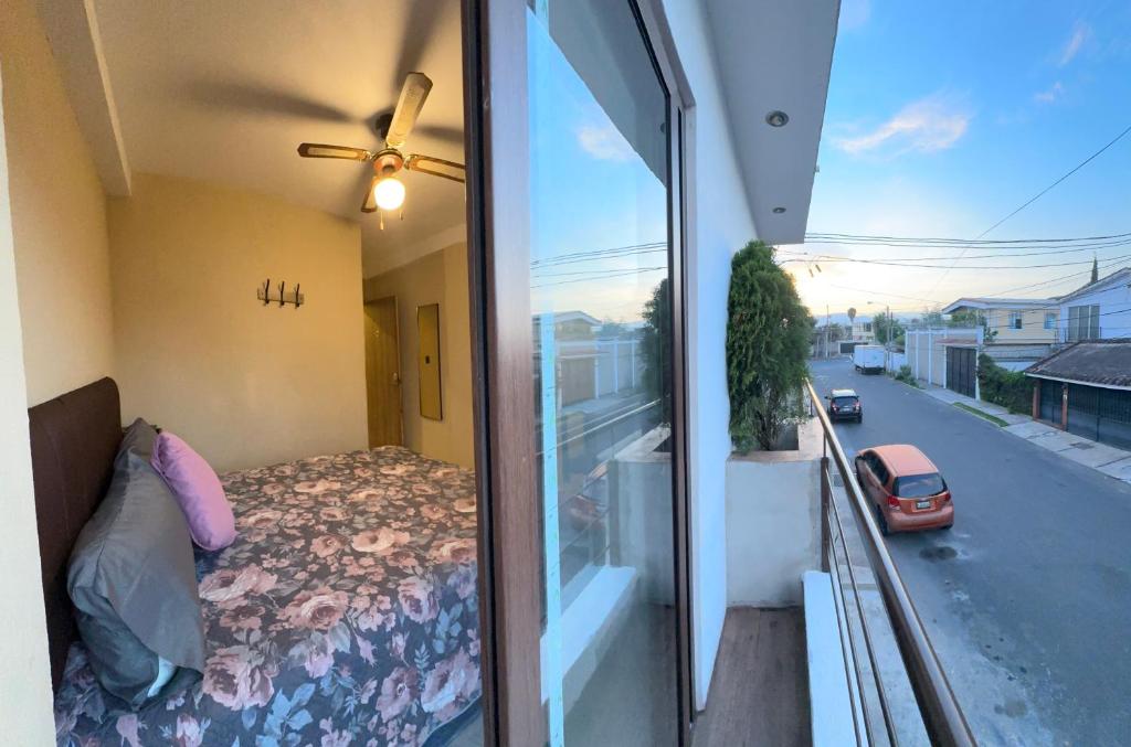 Sky Garden - Deluxe Single Room