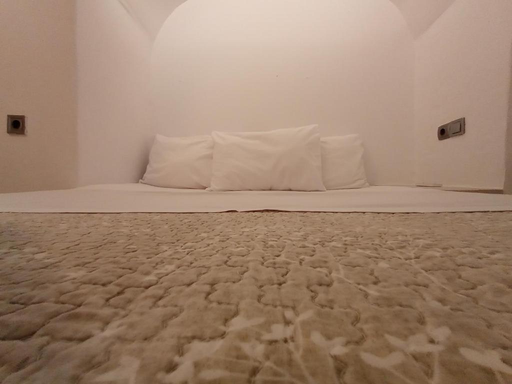 Postel nebo postele na pokoji v ubytování Golden View Villas