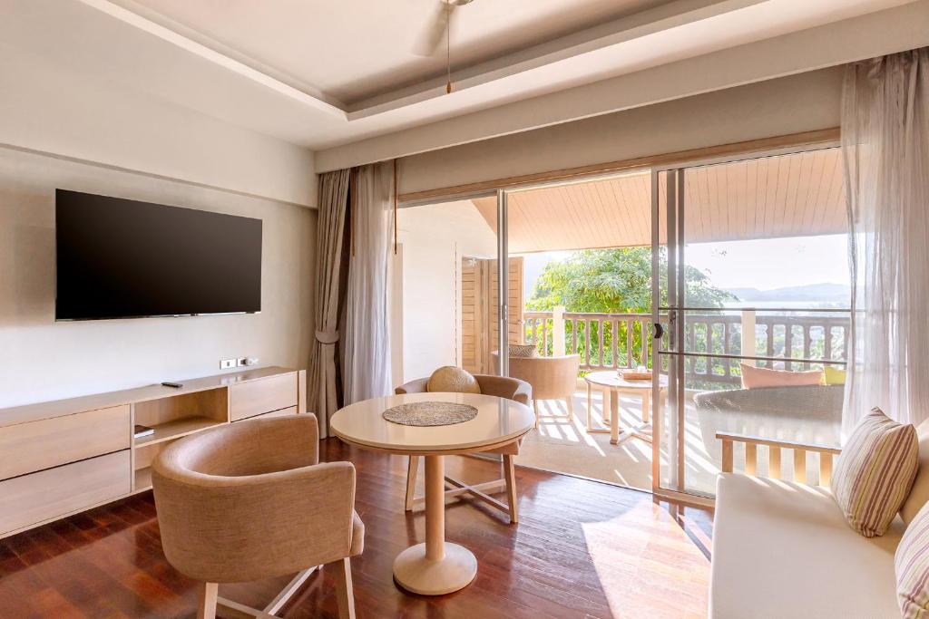 Pakasai Resort - SHA Extra Plus - Grand Ocean Chalet Suite