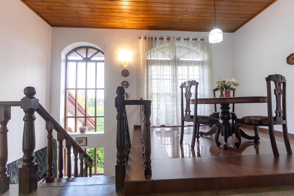 Fotografie z fotogalerie ubytování Charming Retreat with Pool in Maharagama, Colombo v destinaci Maharagama