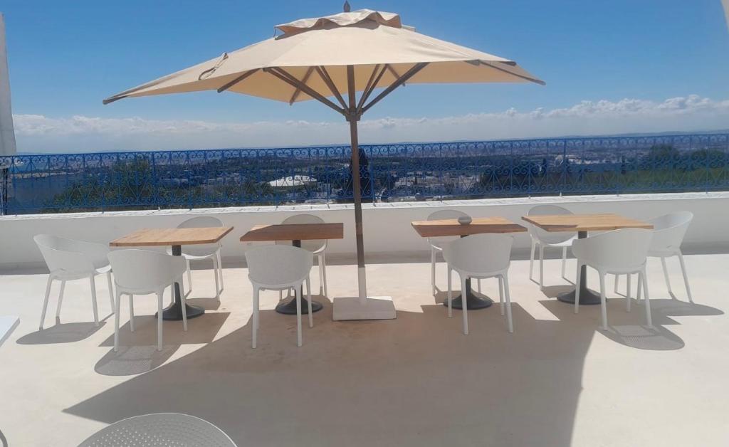 Rõdu või terrass majutusasutuses Dar Kbira - Sidi Bou Said