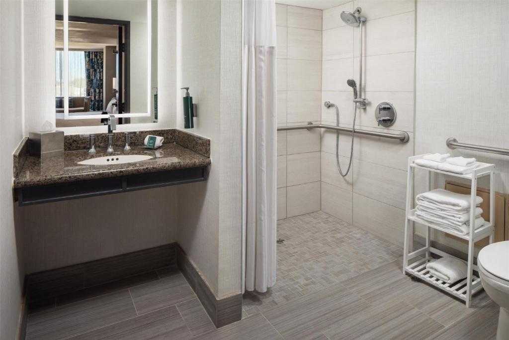 Hilton Arlington - 
