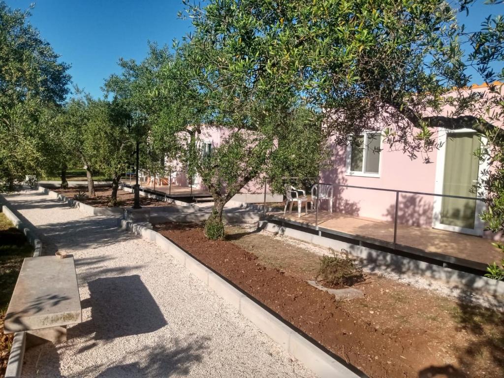 Zahrada ubytování B & B Dei Nobili