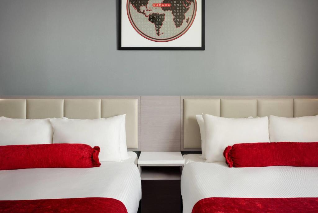 Ramada by Wyndham West Edmonton Hotel & Suites - Resim 21