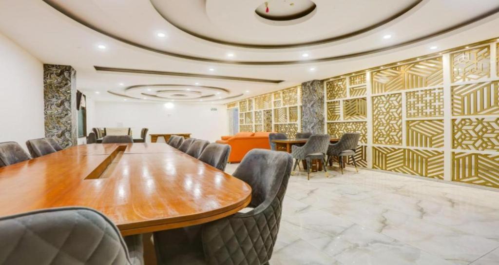 Konferenční prostory v ubytování Hotel EL DE Olive Aero Suites Near IGI Airport