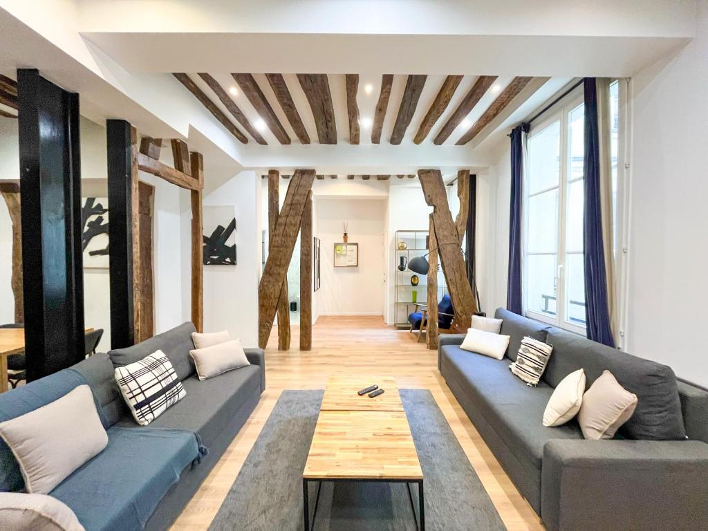 Urban Flat 67 - Spacious Flat in Central Paris