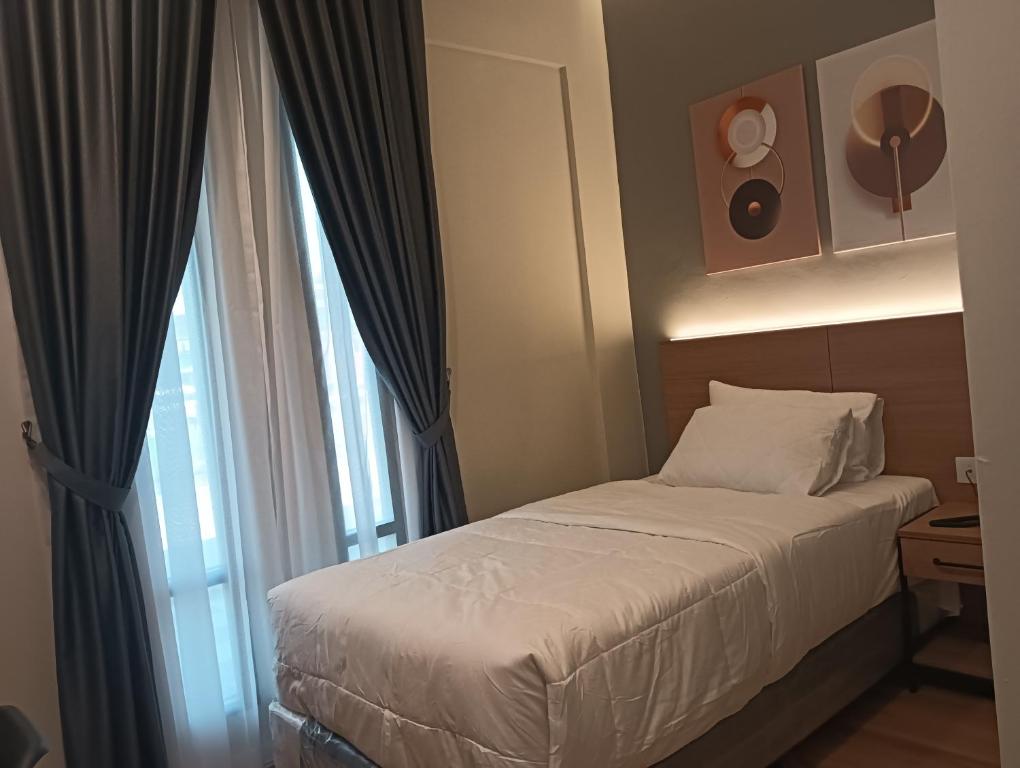 Karasky Hotel - Chambre Simple Supérieure